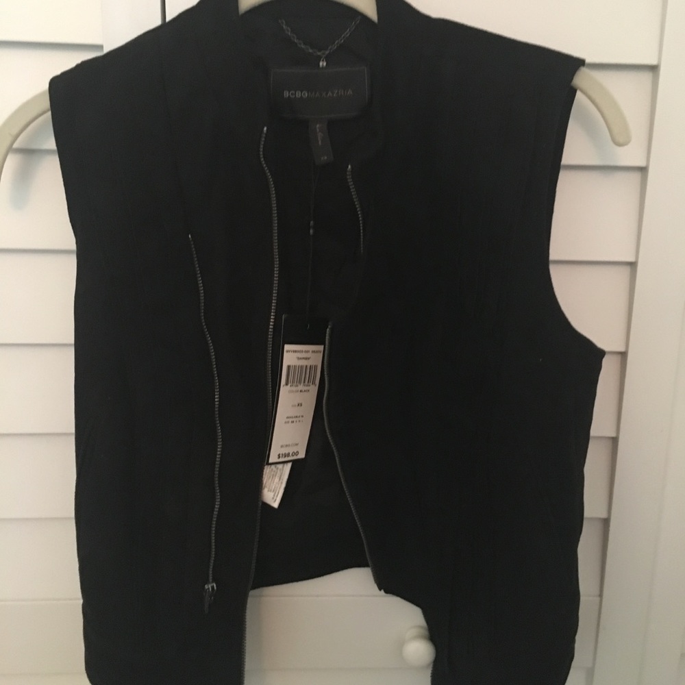 Bcbg vest NWT